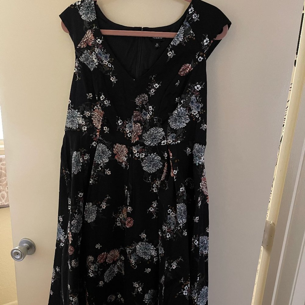 Torrid Semi Formal Floral Dress